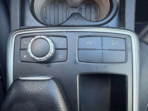 Used 2016 Mercedes-Benz GL 450 4MATIC image 21