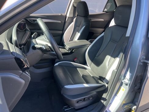 Used 2024 Buick Envision Sport Touring AWD/4WD image 22