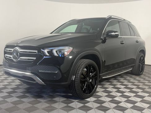 Used 2023 Mercedes-Benz GLE 350 w/ Premium Package image 4