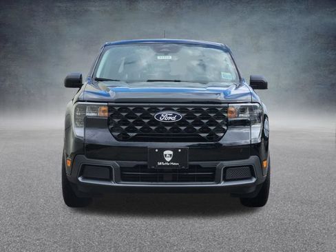 New 2026 Ford Maverick XLT w/ Equipment Group 301A AWD/4WD image 2