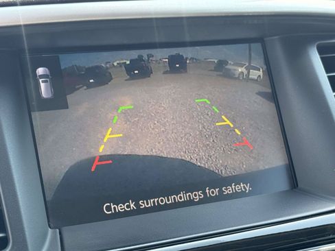 Used 2018 Nissan Pathfinder SV w/ SV All Weather Package AWD/4WD image 4