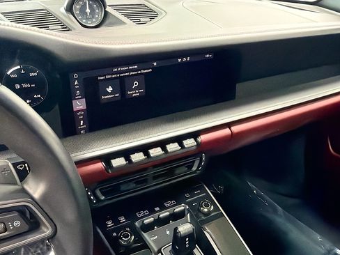 Used 2020 Porsche 911 Carrera S RWD image 25