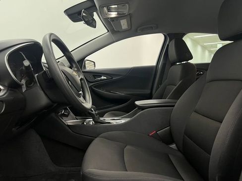 Used 2024 Chevrolet Malibu LT image 15