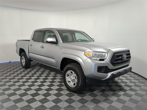 Certified 2022 Toyota Tacoma SR w/ SR Convenience Package image 3