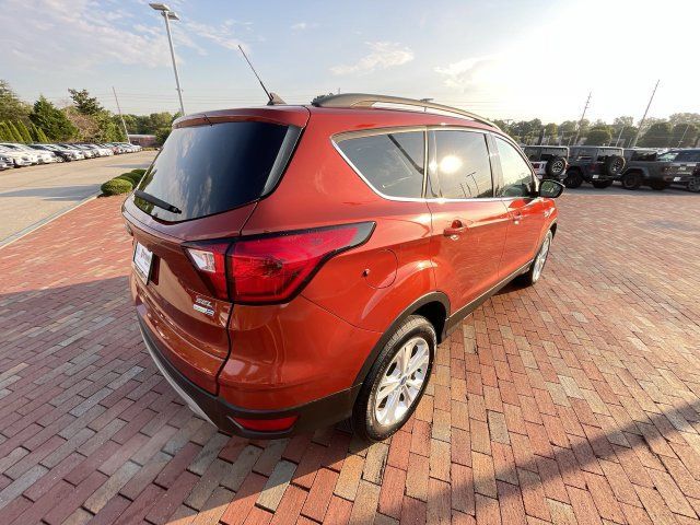 Used 2019 Ford Escape SEL AWD/4WD image 35