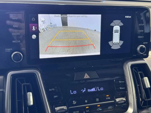 Used 2023 Kia Sorento EX image 14