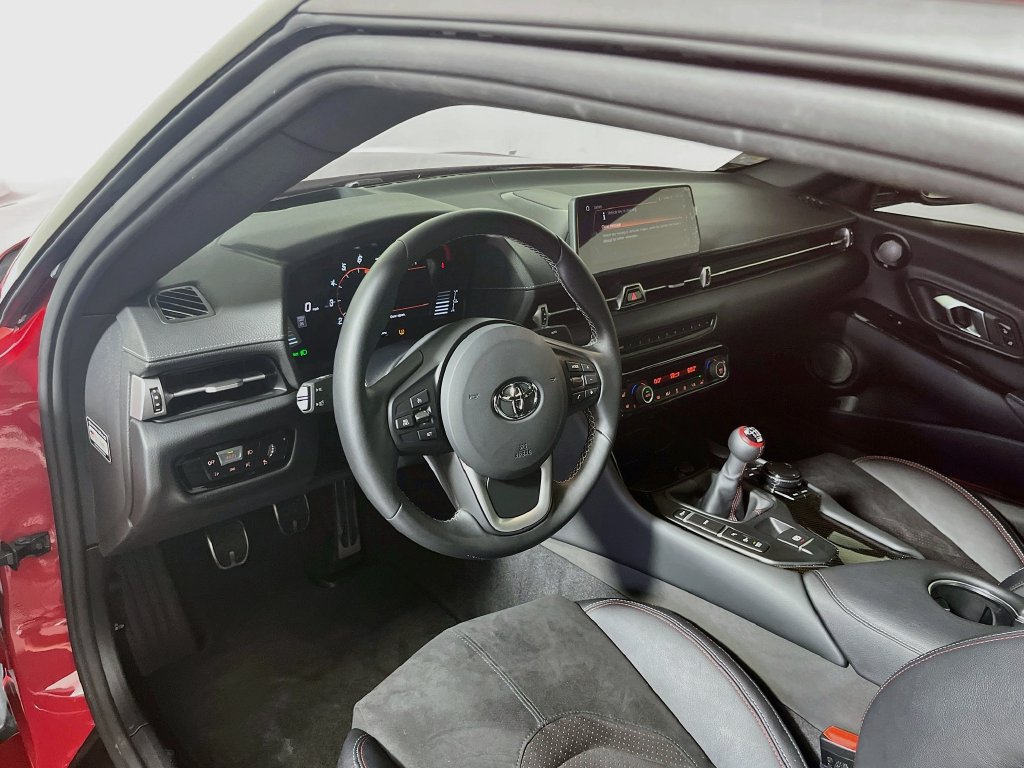 Used 2026 Toyota Supra w/ Driver Assist Package RWD image 27