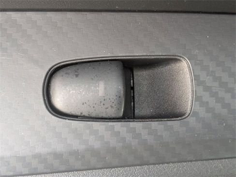 Used 2024 Nissan Altima 2.5 SV image 25