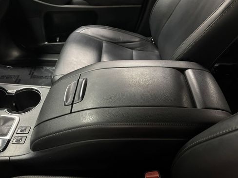 Used 2015 Toyota Highlander XLE image 21