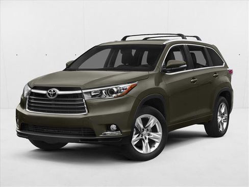 Used 2015 Toyota Highlander XLE FWD image 1