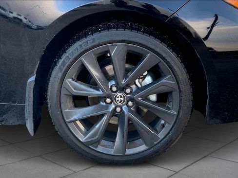 Used 2023 Toyota Corolla SE image 11
