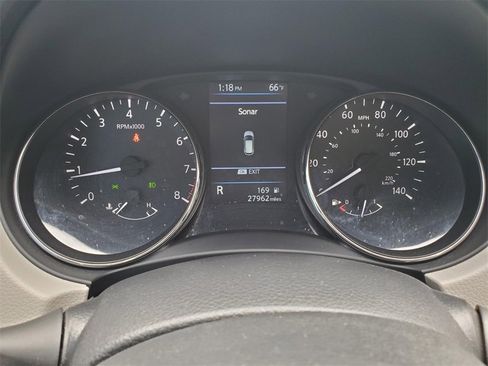 Certified 2022 Nissan Rogue Sport SV image 32