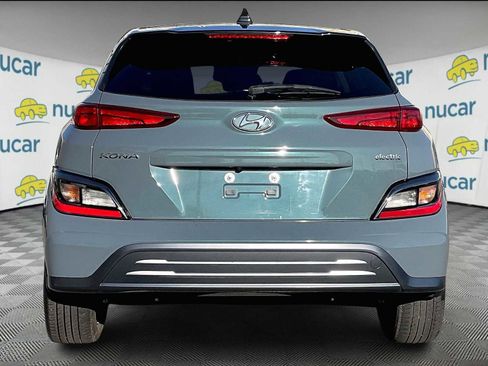 Used 2023 Hyundai Kona SE image 5