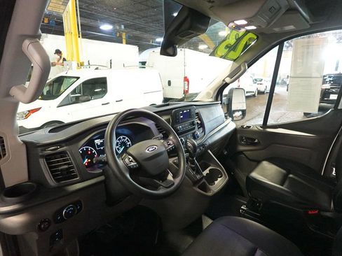 Certified 2023 Ford Transit 250 Medium Roof image 12