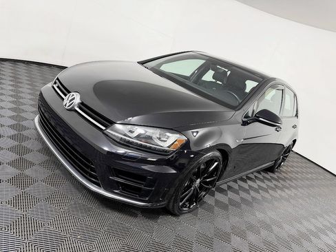 Used 2017 Volkswagen Golf 4-Door AWD/4WD image 17