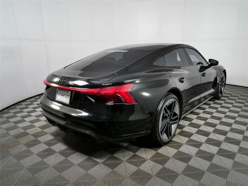 Used 2023 Audi RS e-tron GT w/ Ceramic Brake Package AWD/4WD image 3