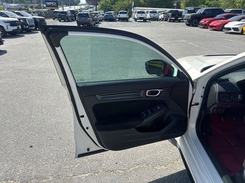 Used 2025 Honda Civic Type R image 23