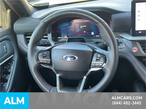 Certified 2025 Ford Explorer ST-Line AWD/4WD image 28