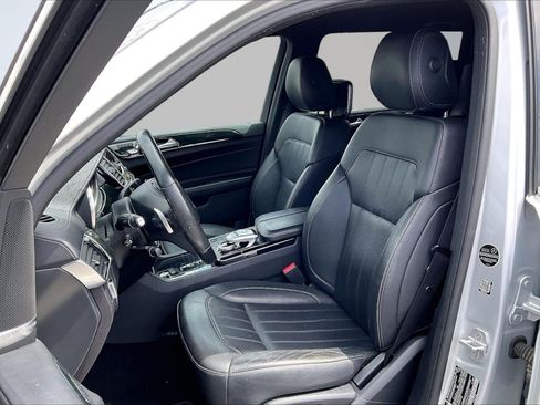 Used 2017 Mercedes-Benz GLS 450 4MATIC w/ Premium Package image 25