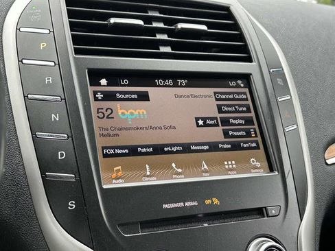 Used 2019 Lincoln MKC Select w/ Select Plus Package image 18