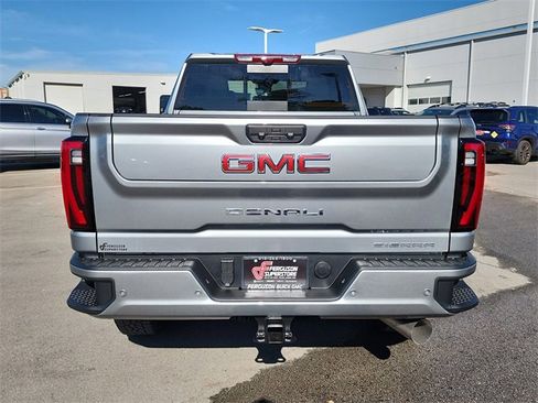 New 2026 GMC Sierra 2500 Denali w/ Denali Reserve Package image 4