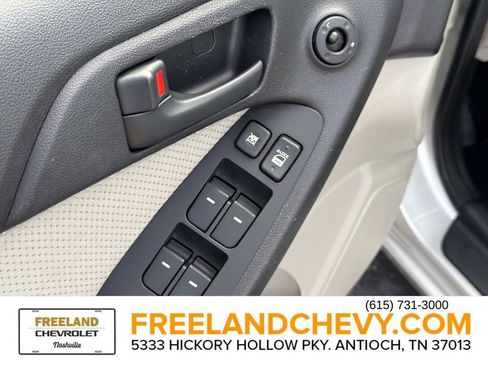 Used 2011 Kia Forte EX w/ Tech Pkg image 21