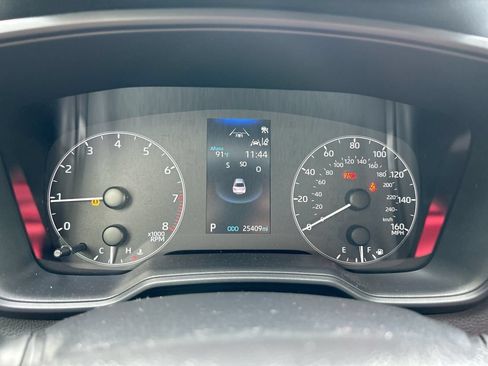 Used 2025 Toyota Corolla LE FWD image 20