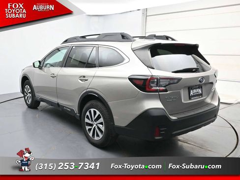 Used 2020 Subaru Outback Premium AWD/4WD image 16