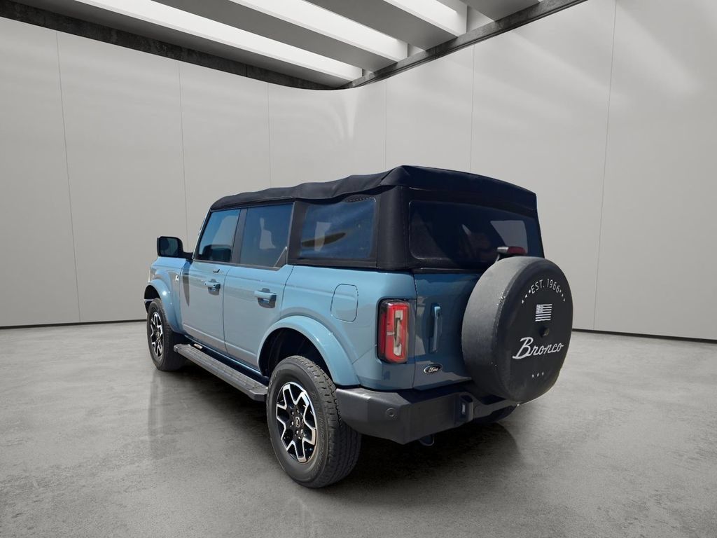 Used 2022 Ford Bronco Outer Banks AWD/4WD image 3