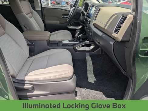 Used 2024 Nissan Frontier SV w/ SV Convenience Package AWD/4WD image 28