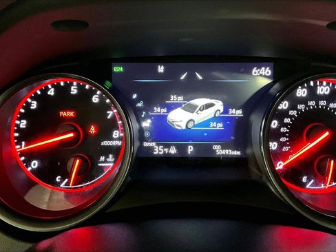 Used 2022 Toyota Camry XSE image 19