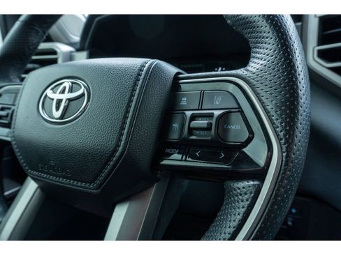 Used 2022 Toyota Tundra Limited image 26