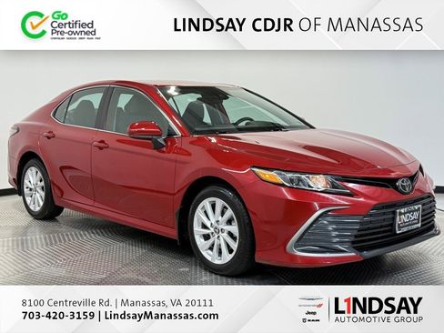 Used 2023 Toyota Camry LE image 1