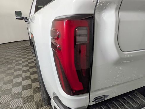 New 2025 GMC Sierra 3500 Denali w/ Denali Reserve Package image 12