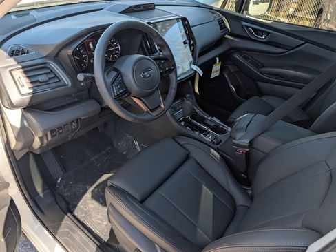 New 2026 Subaru Ascent Limited Bronze image 9