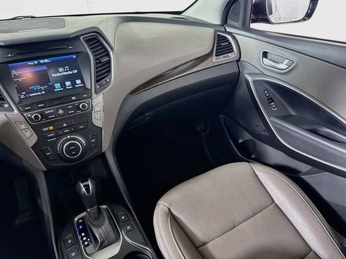 Used 2017 Hyundai Santa Fe Sport w/ 2.4L Tech Package 04 AWD/4WD image 25