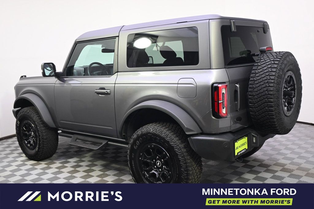 Used 2023 Ford Bronco Outer Banks w/ Sasquatch Package AWD/4WD image 3