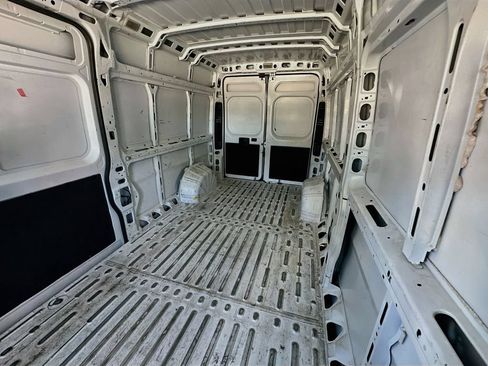 Used 2023 RAM ProMaster 2500 FWD image 22