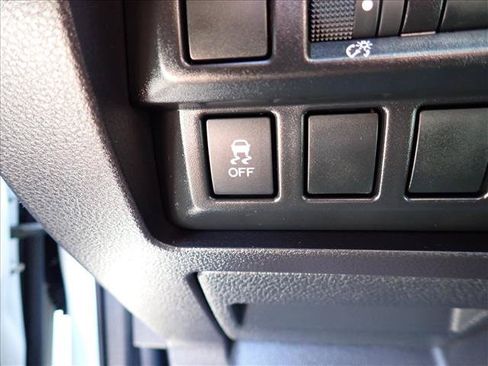 Used 2019 Subaru Impreza 2.0i AWD/4WD image 12
