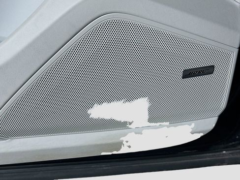 Certified 2023 Porsche Cayenne Platinum Edition AWD/4WD image 21