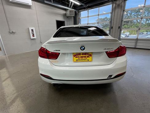 Used 2019 BMW 430i xDrive Coupe w/ Convenience Package image 4