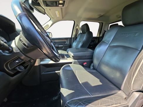 Used 2014 RAM 1500 Laramie w/ Convenience Group AWD/4WD image 9