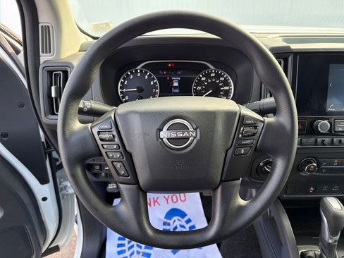 Used 2025 Nissan Frontier S image 22
