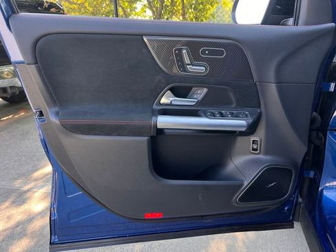 Used 2025 Mercedes-Benz GLA 35 AMG 4MATIC image 10