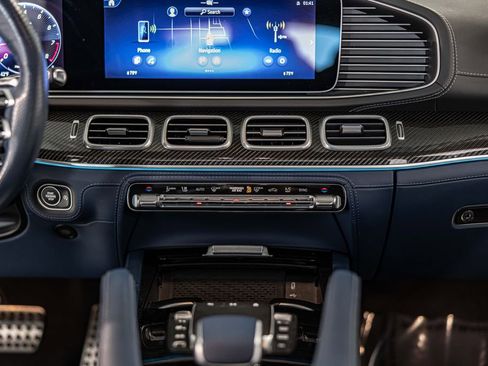 Used 2025 Mercedes-Benz GLE 63 AMG S image 38