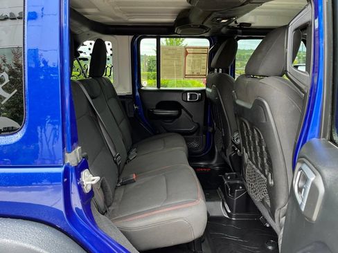 Used 2018 Jeep Wrangler Unlimited Rubicon AWD/4WD image 22