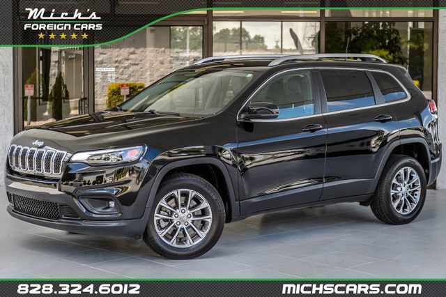 Used 2019 Jeep Cherokee Latitude Plus FWD image 1