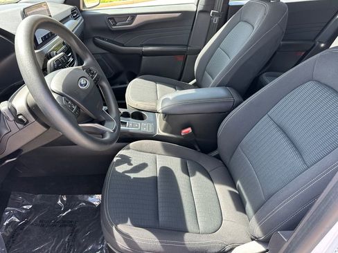 Used 2023 Ford Escape FWD image 9