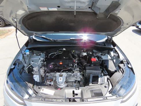 Certified 2024 Honda HR-V Sport image 10