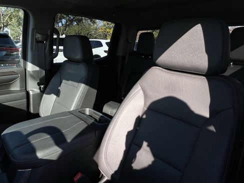 Used 2023 GMC Sierra 1500 SLT w/ SLT Premium Package image 22